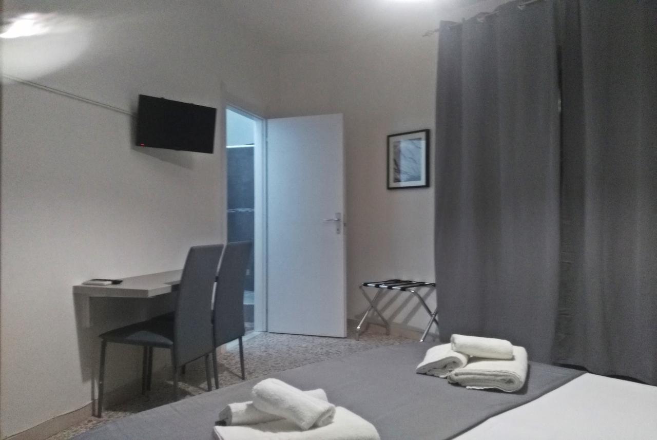 Alghero Seaside Guest House - Affittacamere Exterior photo