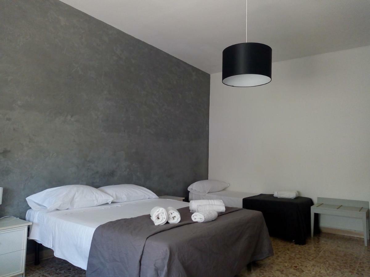 Alghero Seaside Guest House - Affittacamere Exterior photo